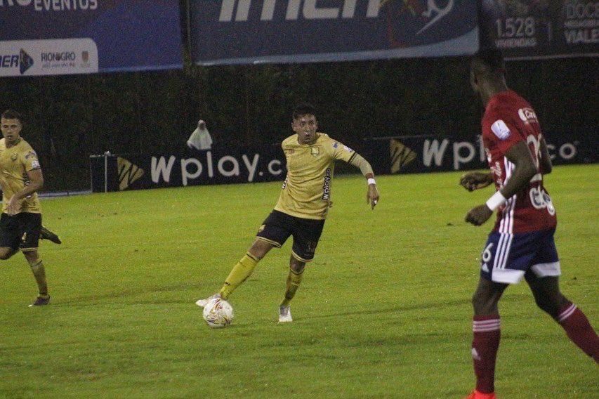 Auli Oliveros anotó el gol de la victoria y puso a las Águilas a un paso de la final de la Liga Betplay