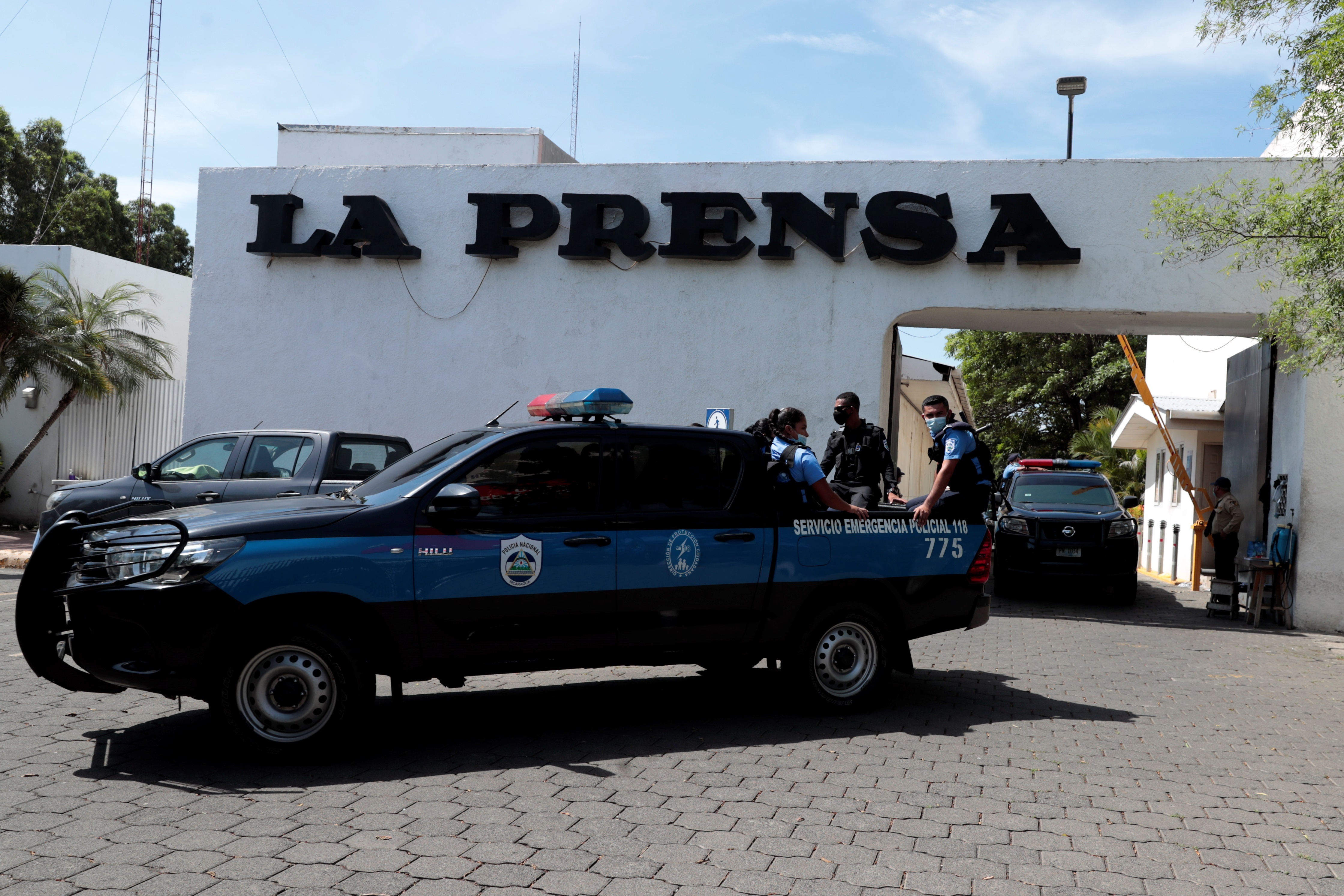 Desde el 13 de agosto de 2021, las instalaciones del diario La Prensa, en Managua, permanecen tomadas por la Policía de Daniel Ortega. (EFE/ Jorge Torres)
