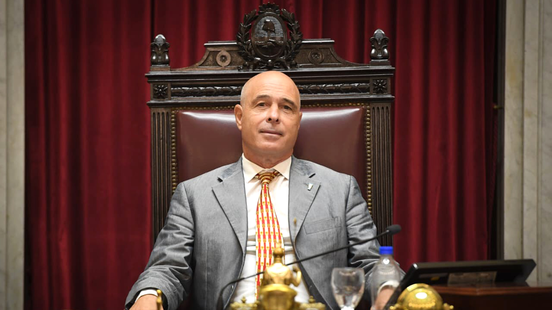 Las fuertes críticas de un ídolo del San Pablo a Hernán Crespo tras ser despedido: 