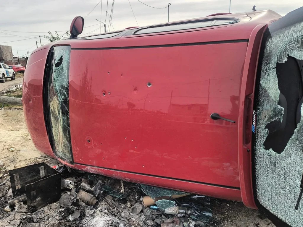 Chocó otro colectivo en Parque Chacabuco: arrolló una camioneta y hubo 15 personas heridas