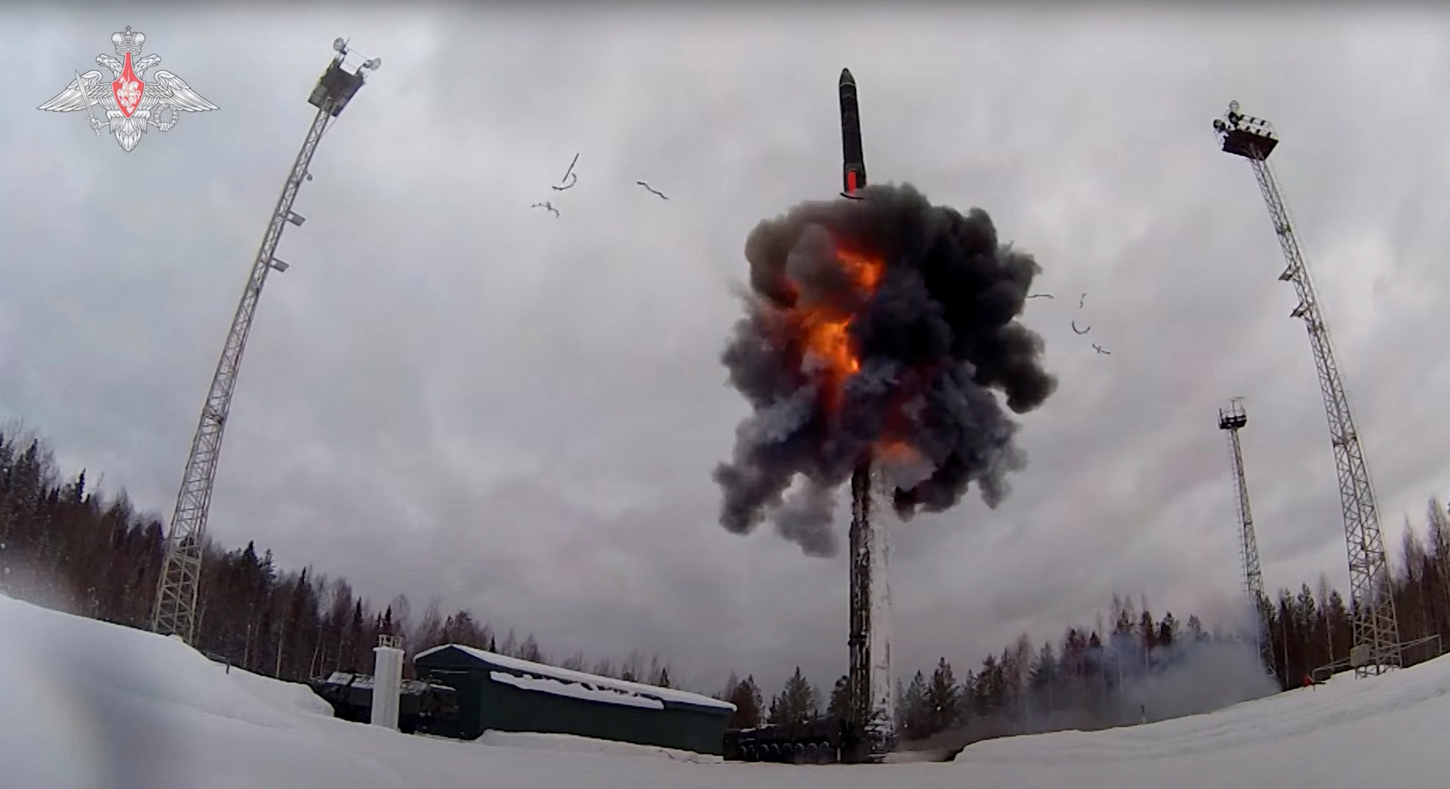Una prueba de un misil balísticop intercontinental ruso  (Russian Defence Ministry/Handout via REUTERS)