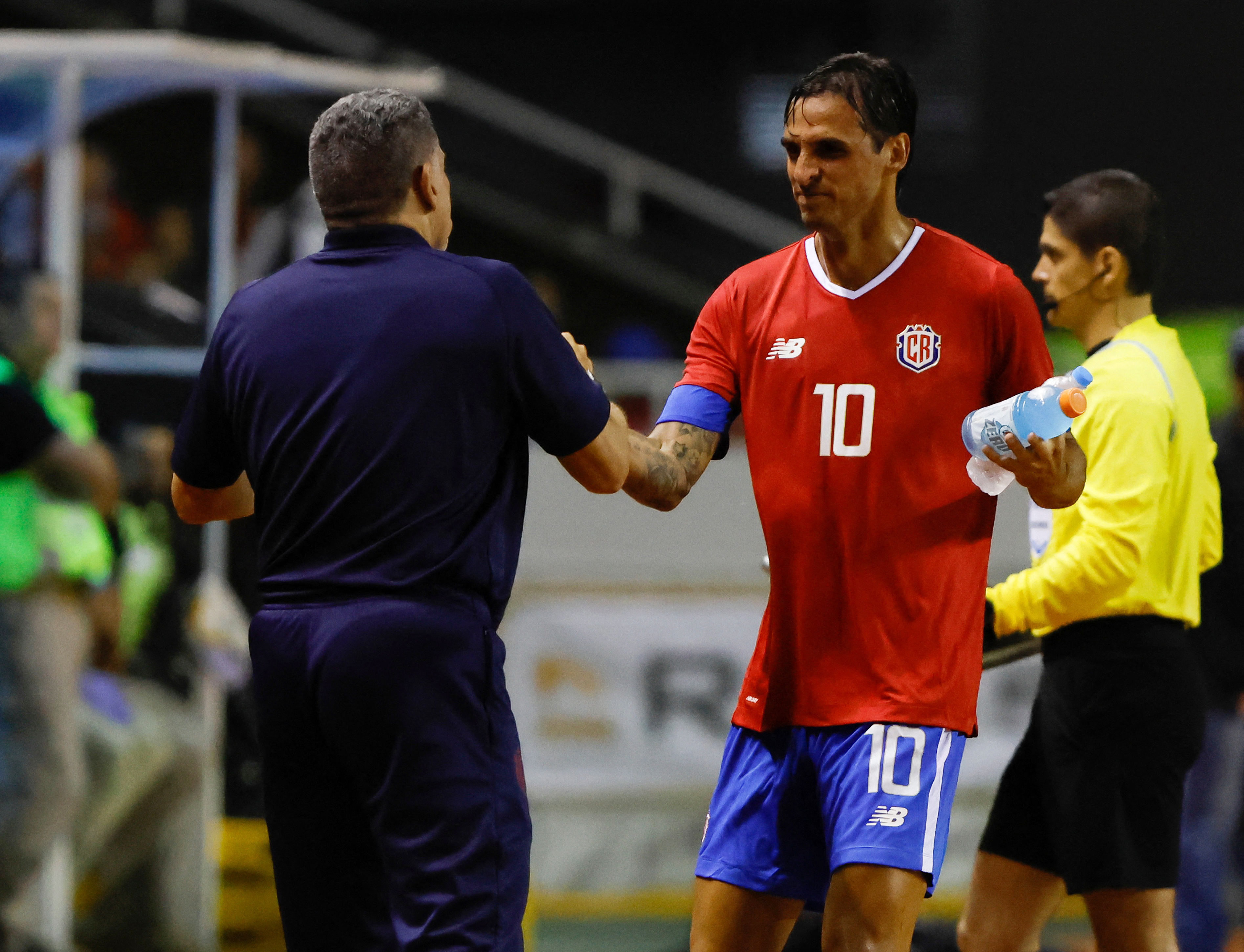 Bryan Ruiz, referente de Costa Rica, aseguró que la selección tiene “futuro” con el colombiano Luis Fernando Suárez