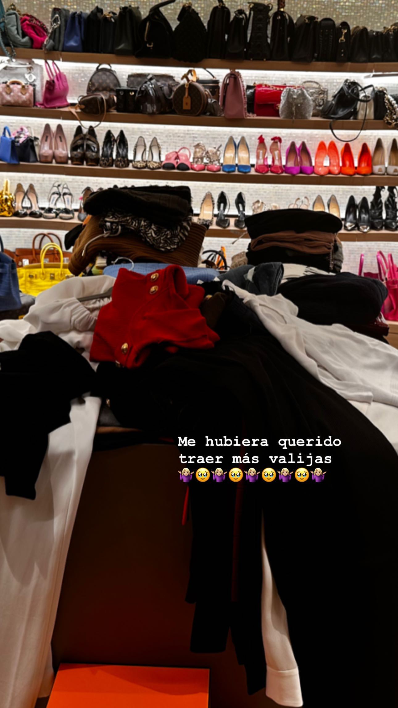 Wanda Nara y su vestidor en la Argentina