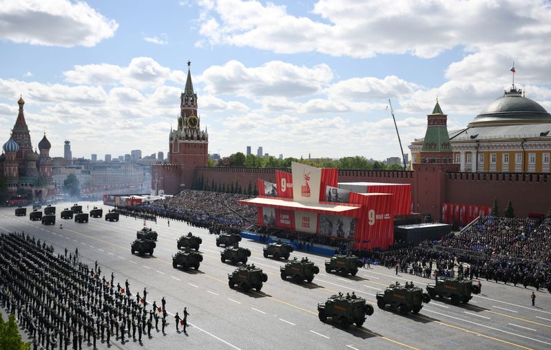 Agobiada por la guerra en Ucrania, Rusia no exhibir&aacute; material militar en el Desfile de la Victoria