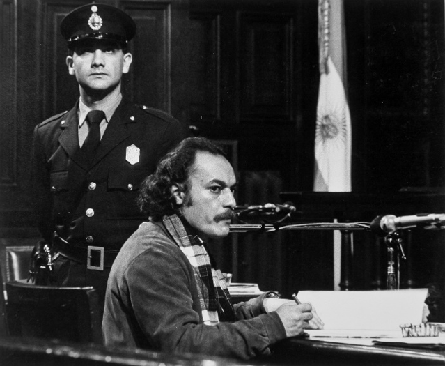 Víctor Basterra durante su testimonio en el histórico Juicio a las Juntas Militares