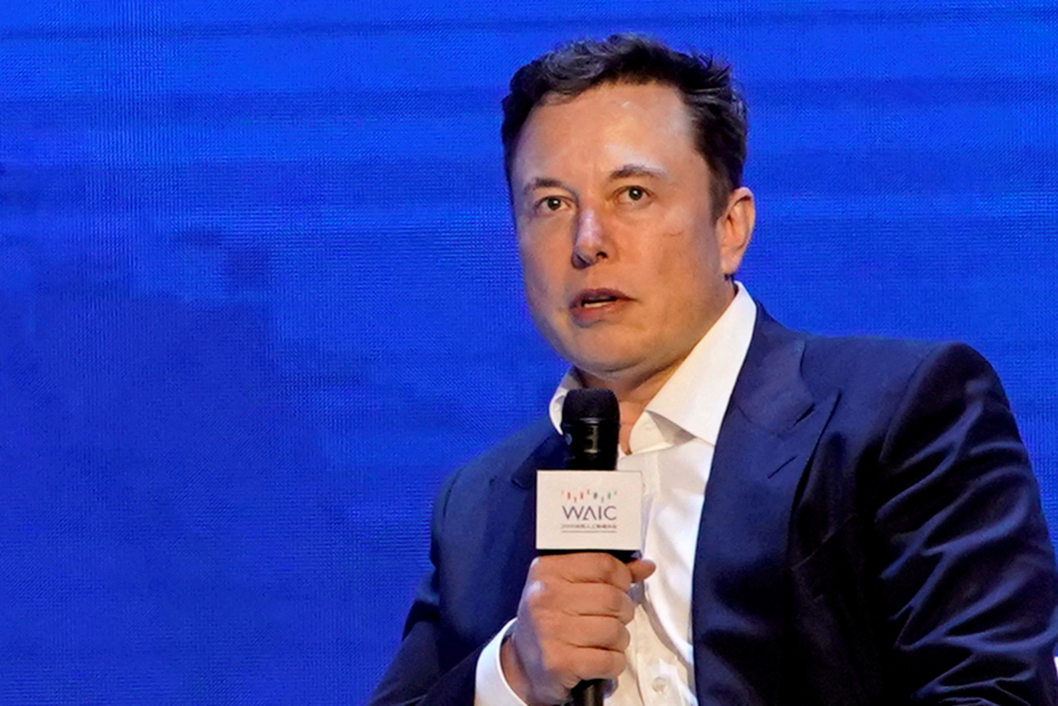 Por qué Elon Musk critica el teletrabajo y lo acusa de ser inmoral