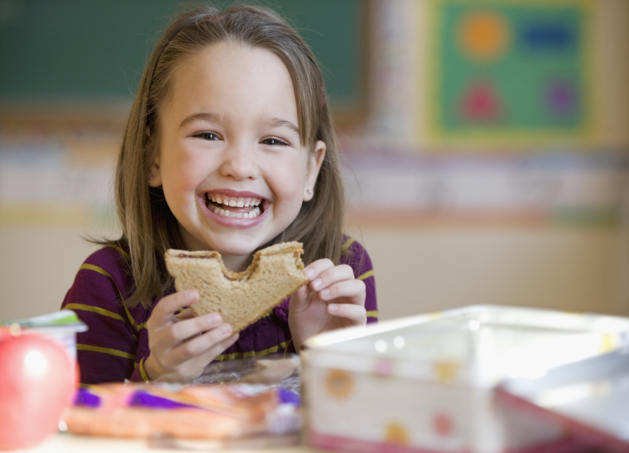 Los sándwiches son ideales para los más chicos. Para que sean saludables se deben realizar con pan integral, según los expertos / (Getty Images)