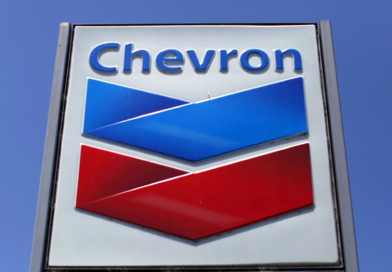 Estados Unidos hace dos semanas revisó la licencia a la petrolera Chevron que le permite reactivar sus operaciones en Venezuela como una forma de alentar conversaciones políticas entre el régimen de Maduro y la oposición hacia las elecciones presidenciales de 2024. (REUTERS)