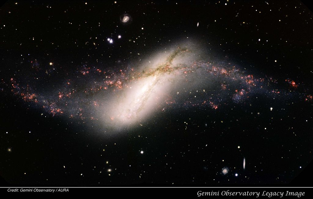 Una de las doce galaxias de anillo polar descubiertas esta década