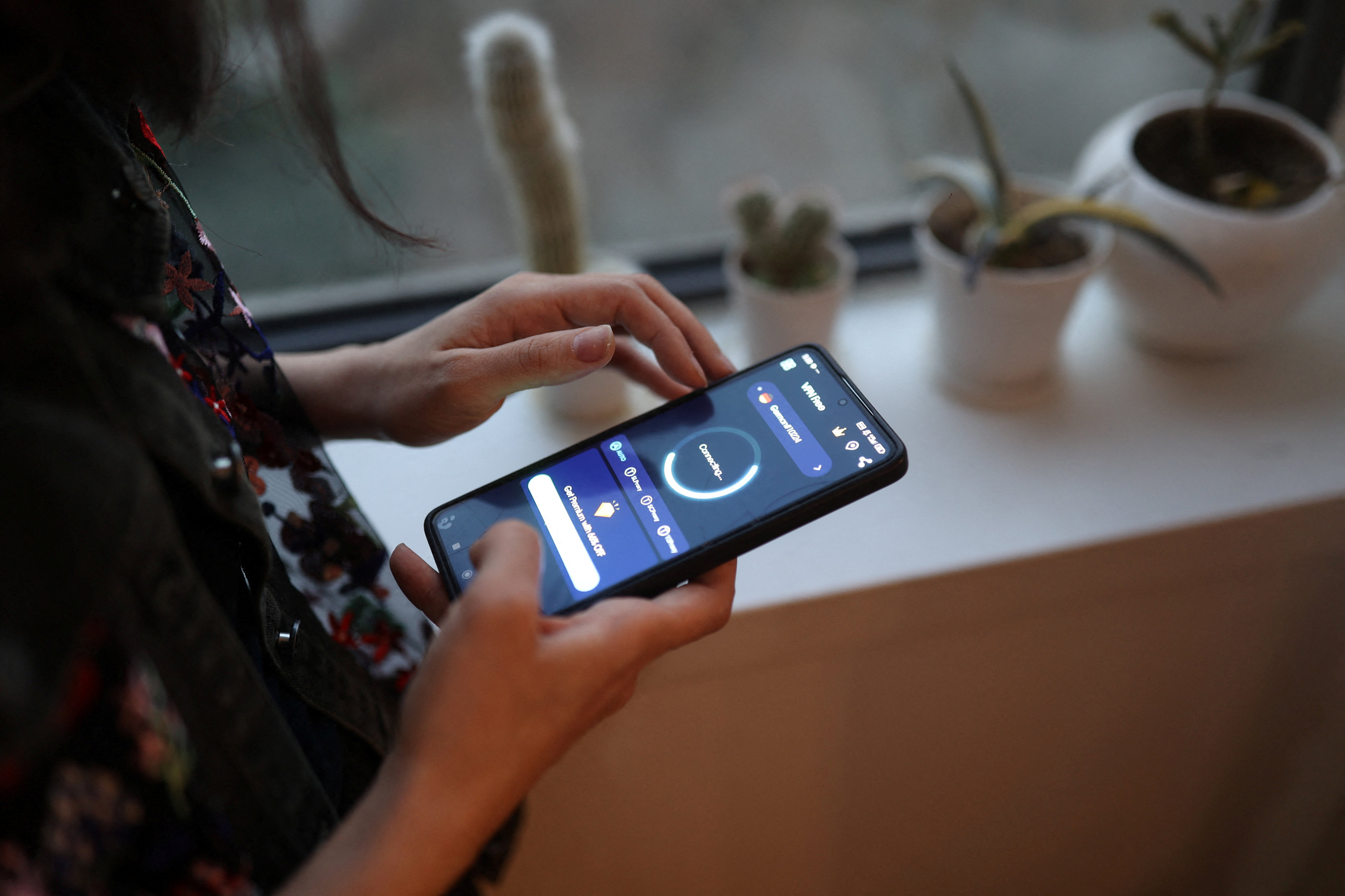 45 d&iacute;as de bloqueo de internet: la censura del r&eacute;gimen agrava la crisis econ&oacute;mica y social de Ir&aacute;n 