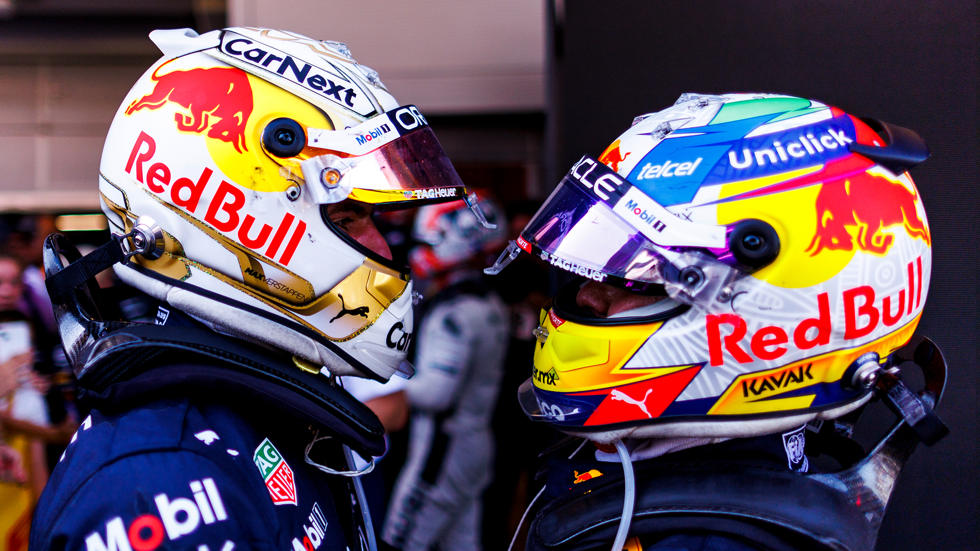 Sergio Pérez y Max Verstappen, pilotos de Red Bull Racing 2022. Foto: @redbullracing