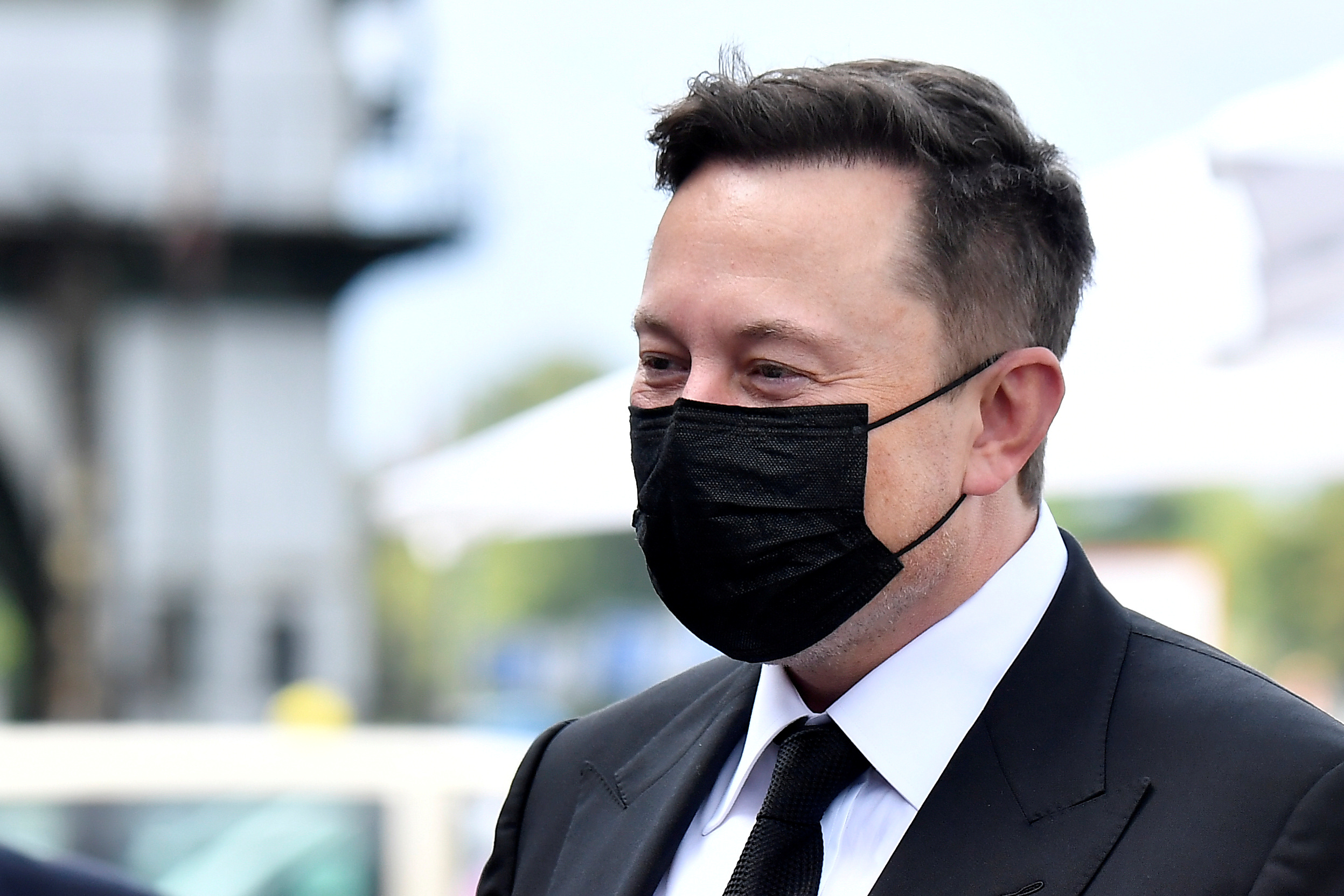 Elon Musk protestó por el cierre de sus fábricas en California y minimizó el impacto del COVID-19 en EEUU - REUTERS/File Photo