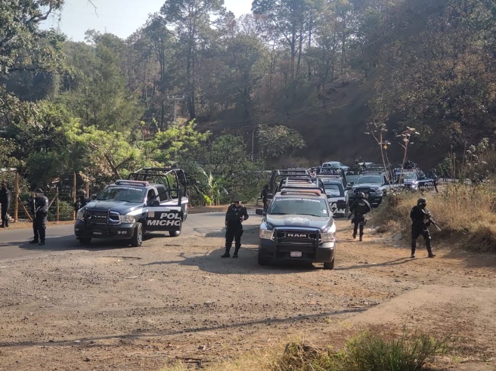 Enfrentamiento en Uruapan, Michoacán deja tres detenidos y un herido MQPKTZ42BFCA7PCGTFK4YRH5YM