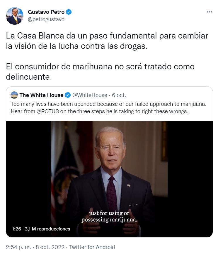 Trino de Petro en Twitter, citando la publicación del anuncio de Biden perdonando las condenas a los consumidores de marihuana en Estados Unidos