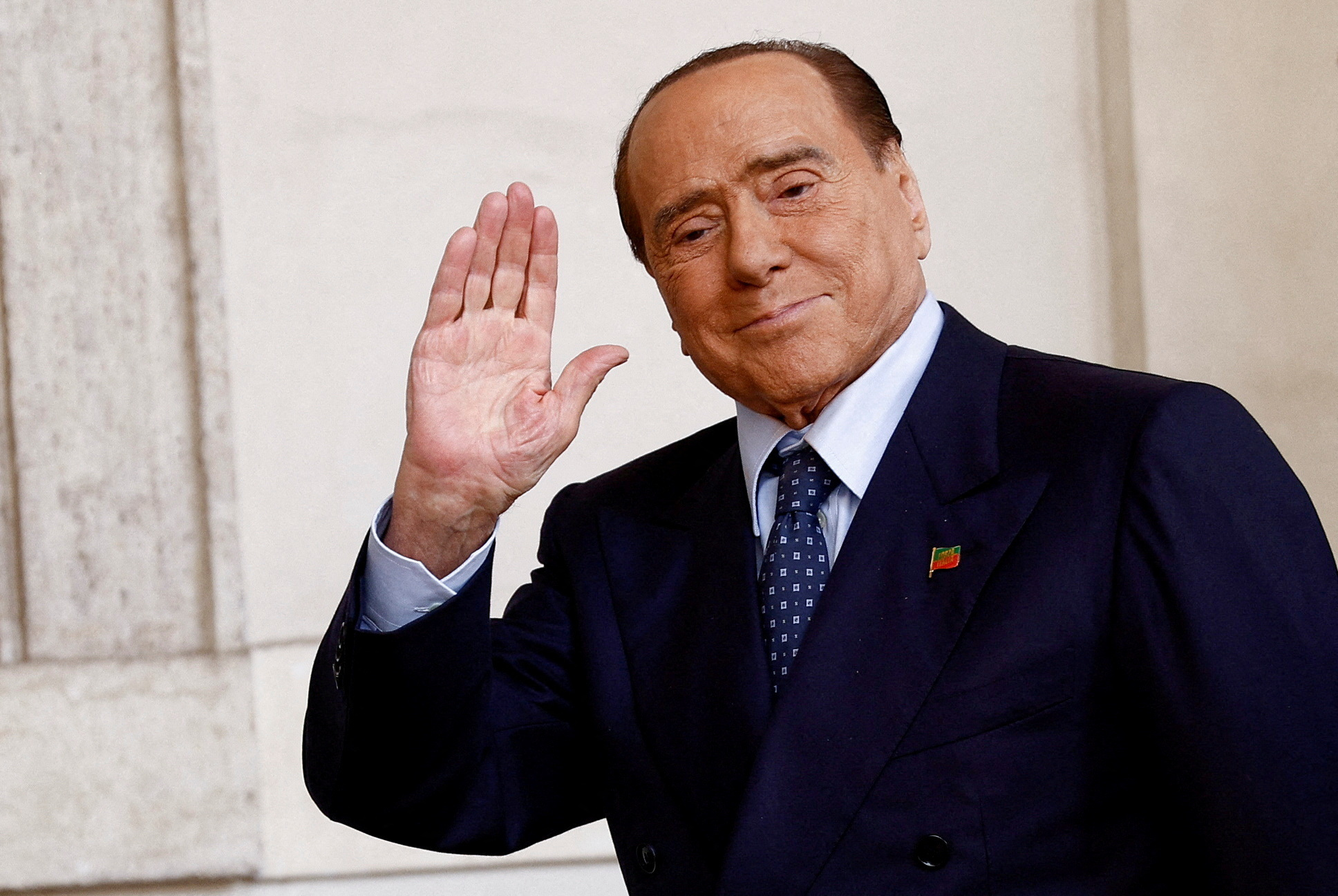 Hospitalizaron a Silvio Berlusconi para controles “programados” por su leucemia