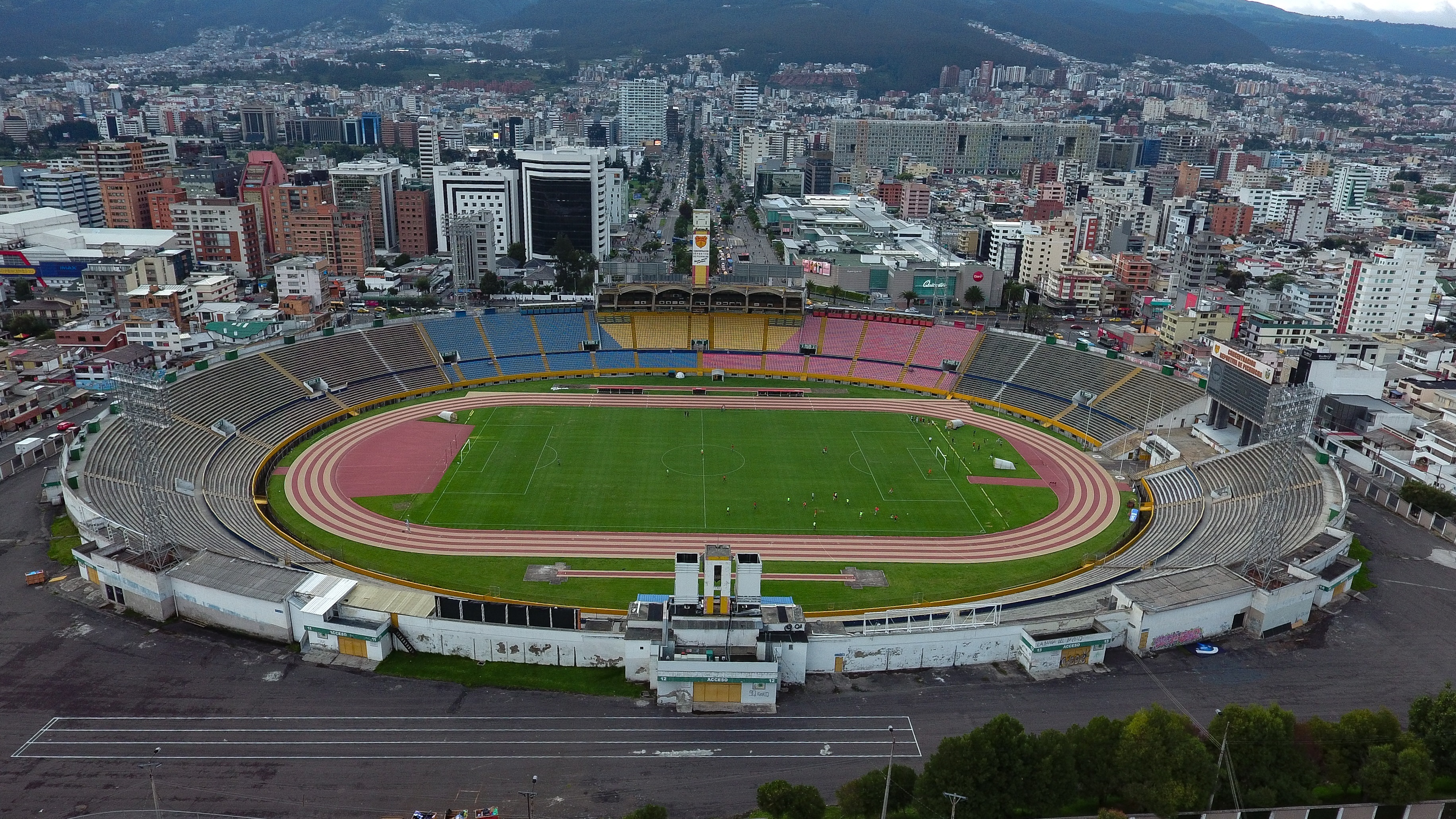 PUESTO 8 - 151 / Estadio Olímpico Atahualpa de Quito, Ecuador (EFE/José Jácome/Archivo)