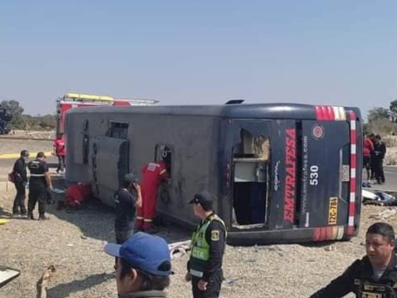 Tragedia En La Libertad Cifra De Muertos Sube A 13 En Volcadura De Bus