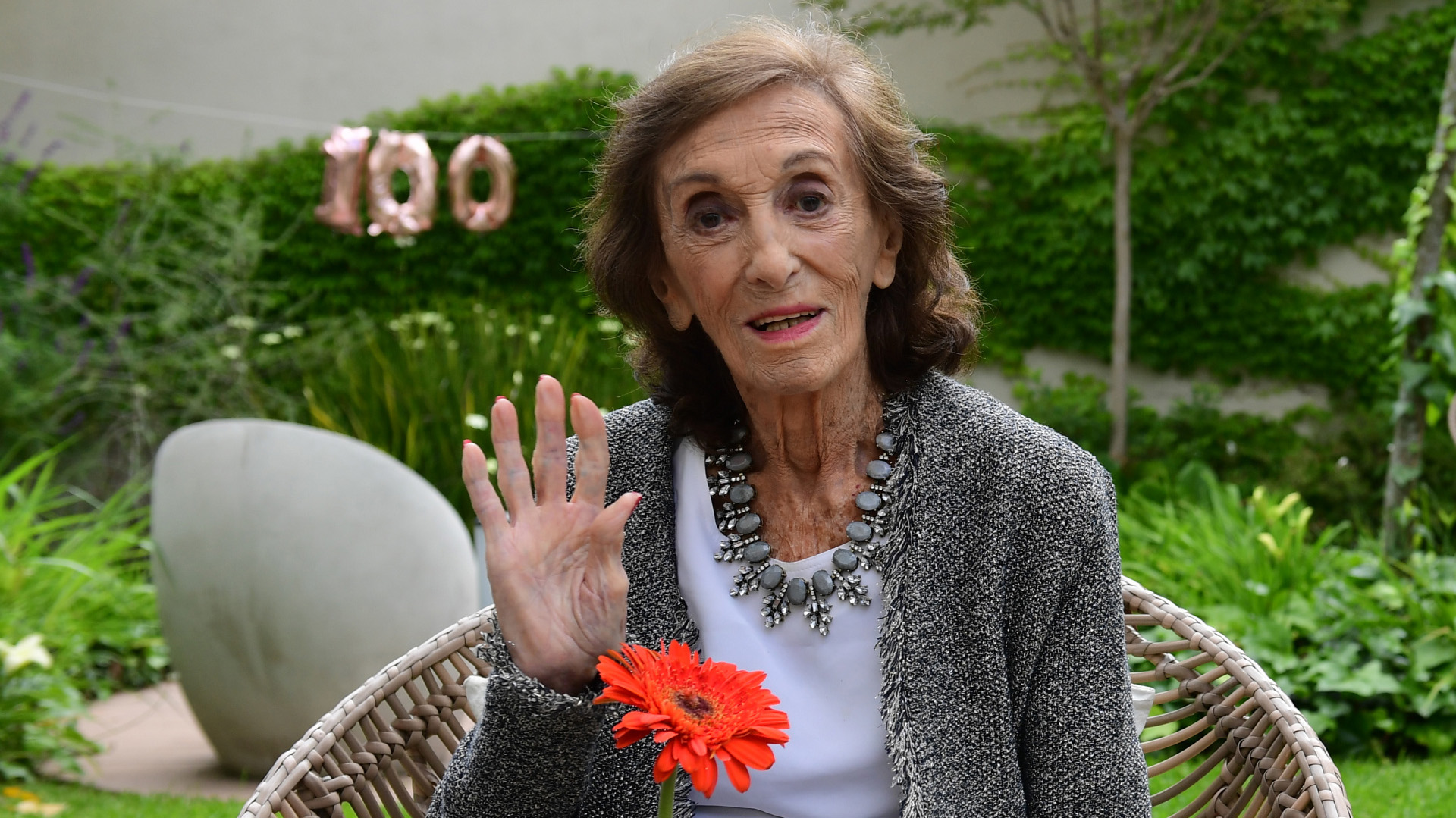 Hilda Bernard celebrando sus 100 años (Foto: Maximiliano Luna)