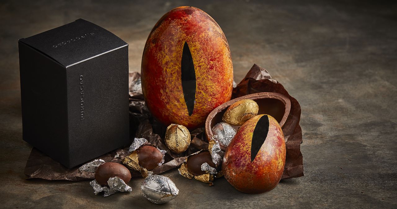 Rodrigo Bauni, Chocolatier und Gründer von Procaco, hat eine verspielte Kollektion kreiert, die von Drachenaugen inspiriert ist.  Was sind diese Schokoladeneier in limitierter Auflage aus Bio-Kakao?