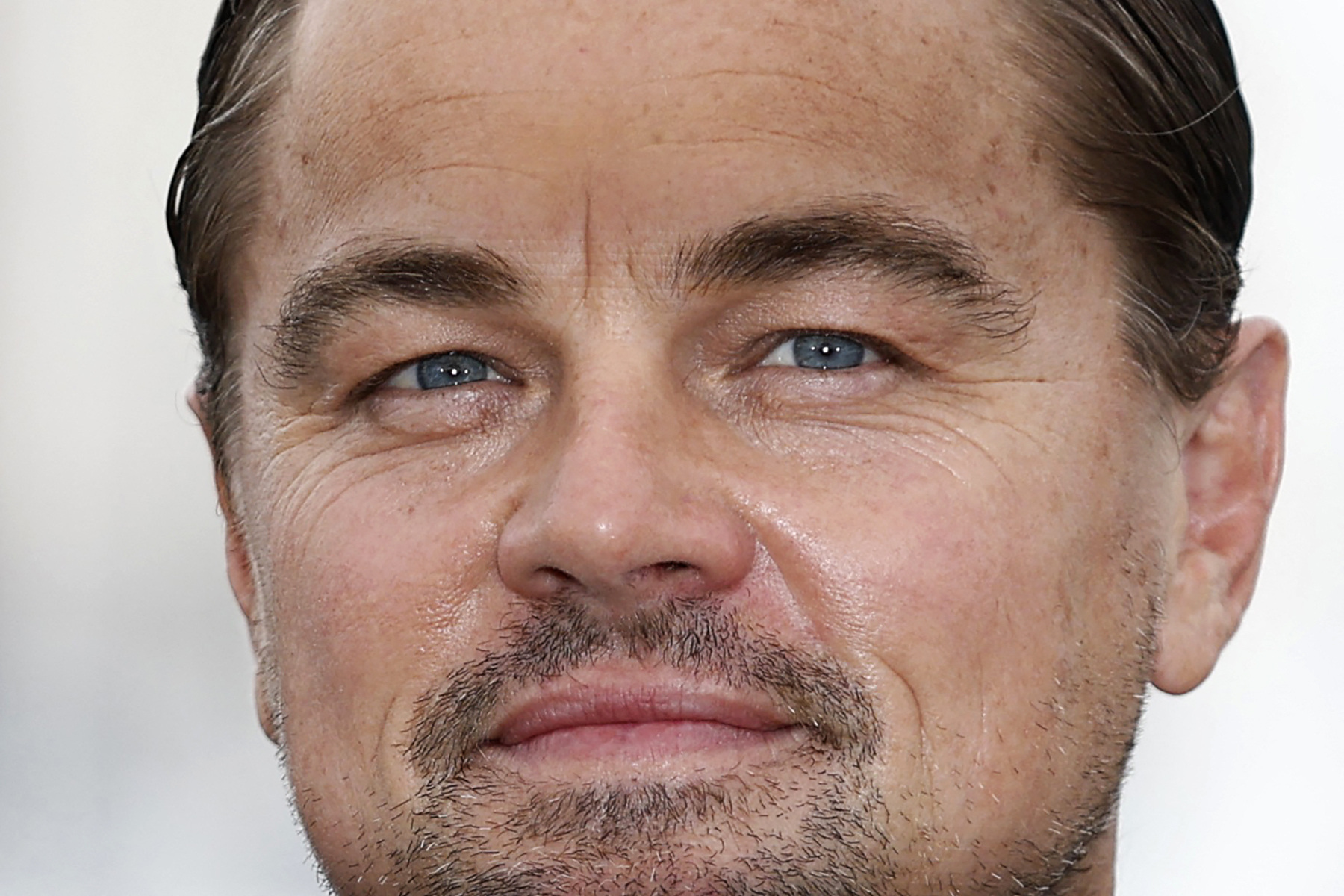 Leonardo DiCaprio fue fotografiado en Ibiza con una modelo de 22 años