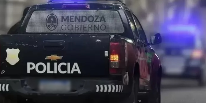 Un conductor choc&oacute; en Mendoza y el control de alcoholemia dio seis veces m&aacute;s que lo permitido en la provincia