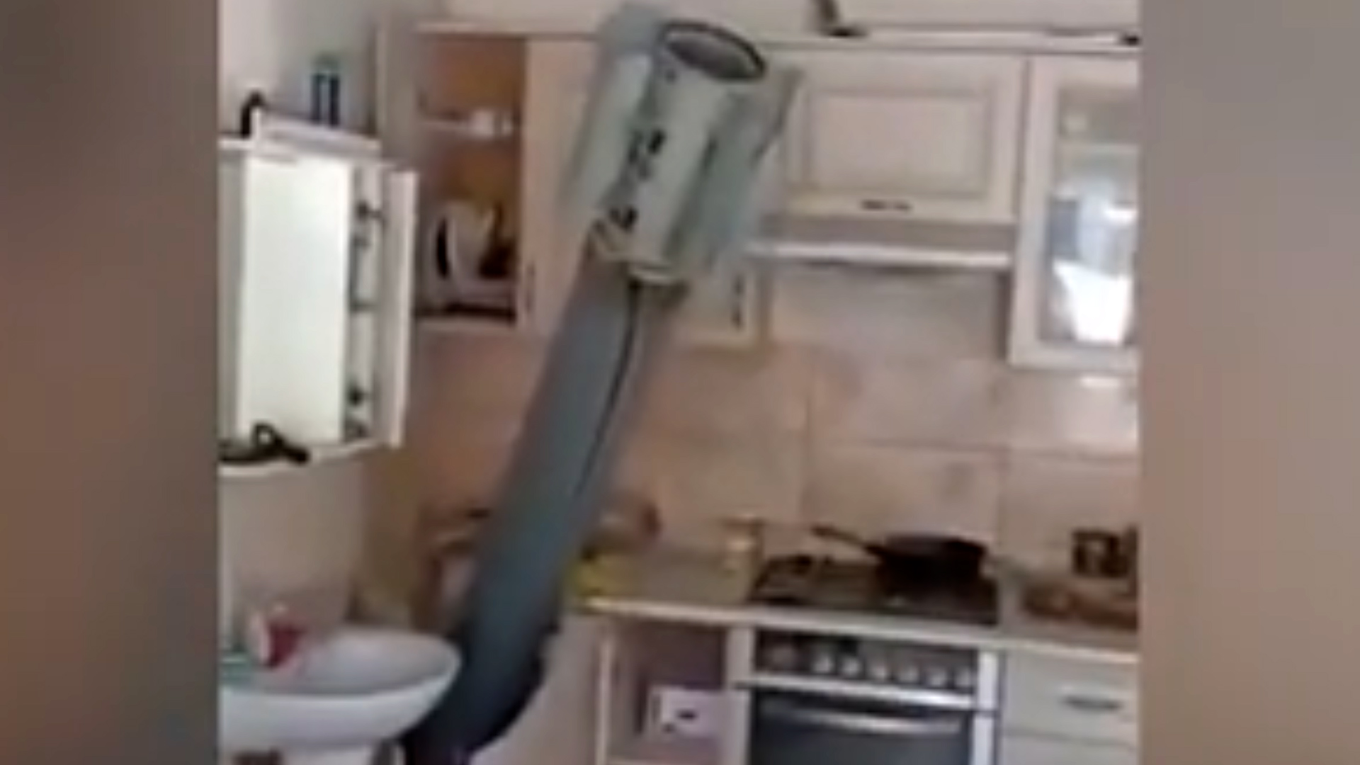 Un misil ruso fue encontrado en la cocina de una casa familiar en Ucrania