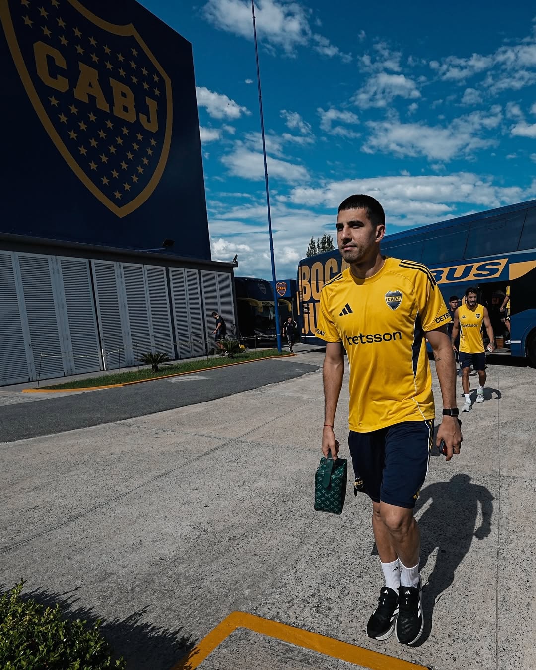 Enero registró un récord de venta de motos 0 km desde 2018 y volvió a superar el crecimiento de los autos