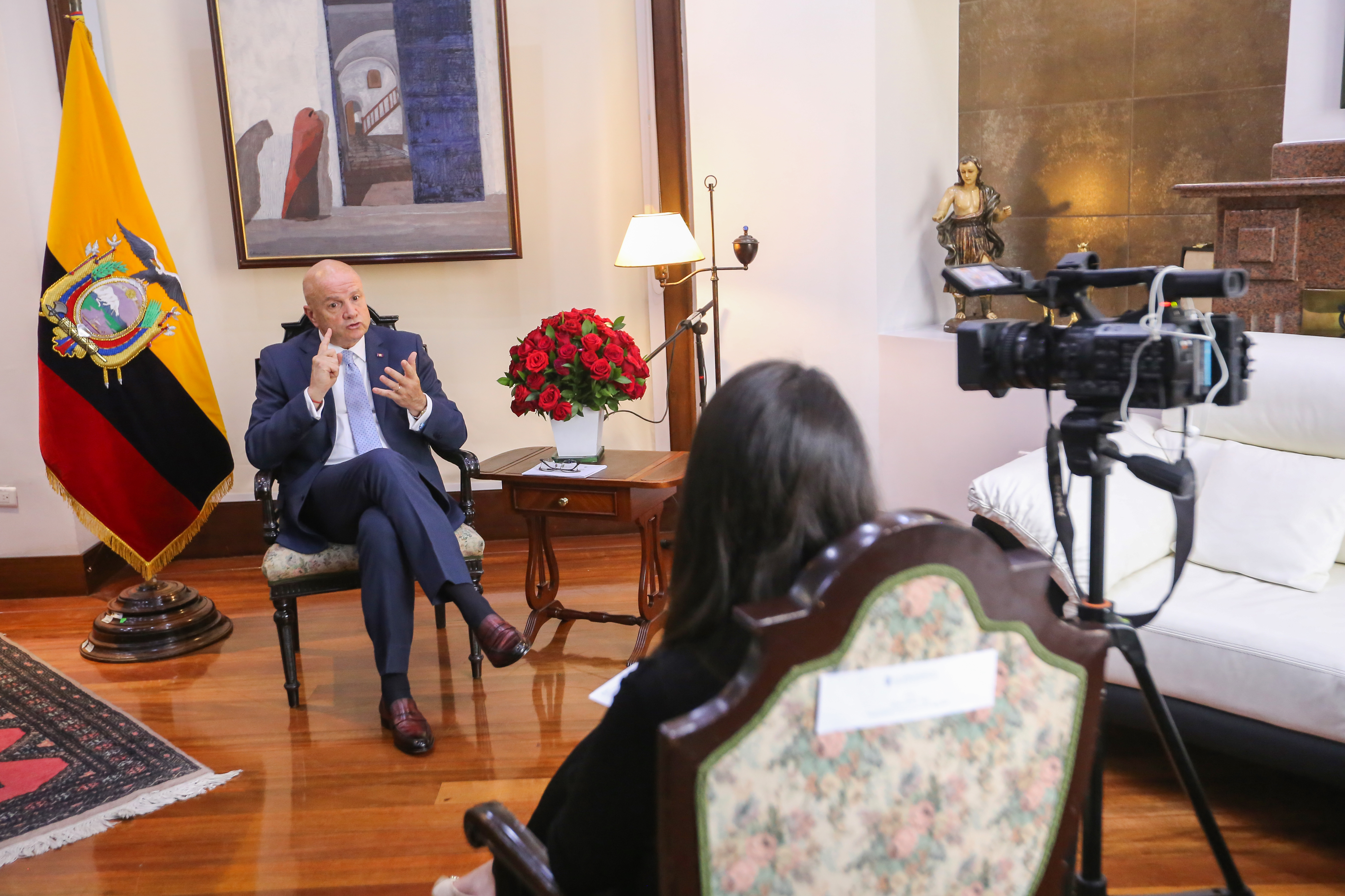 El vicepresidente de Ecuador, Alfredo Borrero, recibió a Infobae en la antesala de la residencia de la Vicepresidencia en Quito