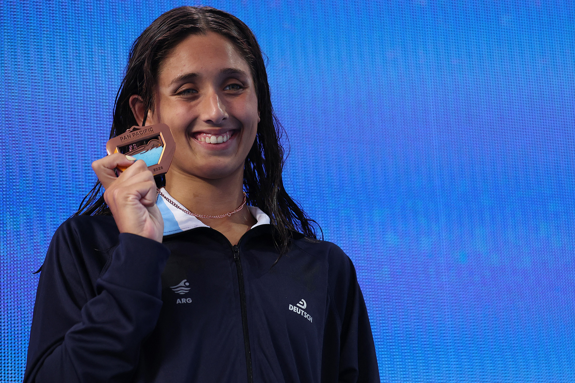 La argentina Agostina Hein tuvo una hist&oacute;rica actuaci&oacute;n en el Pan Pacific Championships con r&eacute;cord y medalla