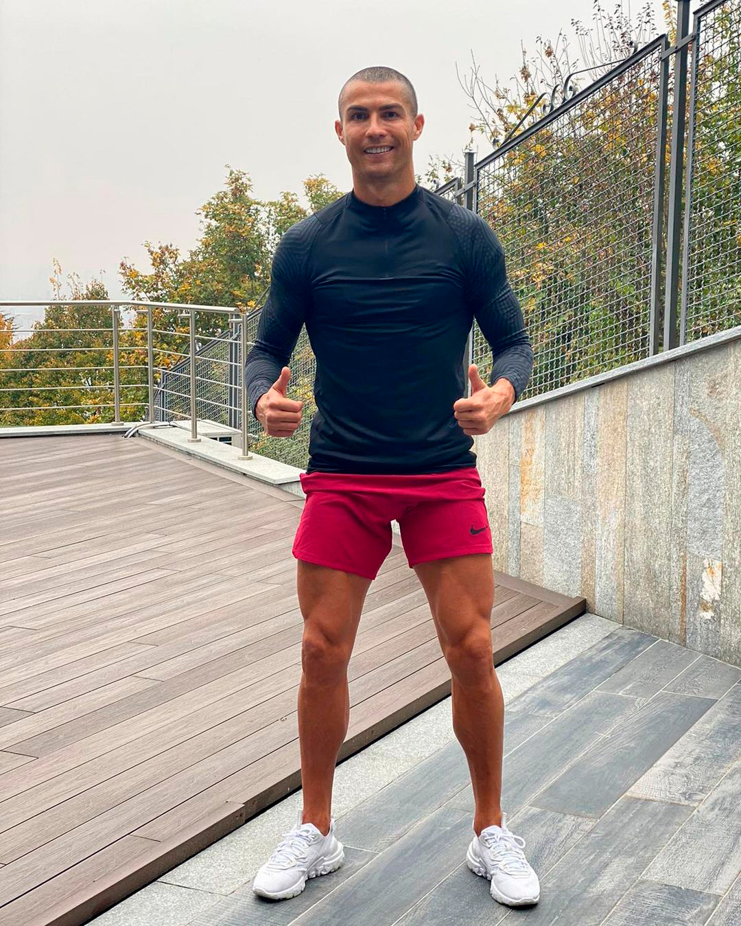 Radical Cambio De Look De Cristiano Ronaldo Las Nuevas Imagenes De Su Vida En Cuarentena Infobae