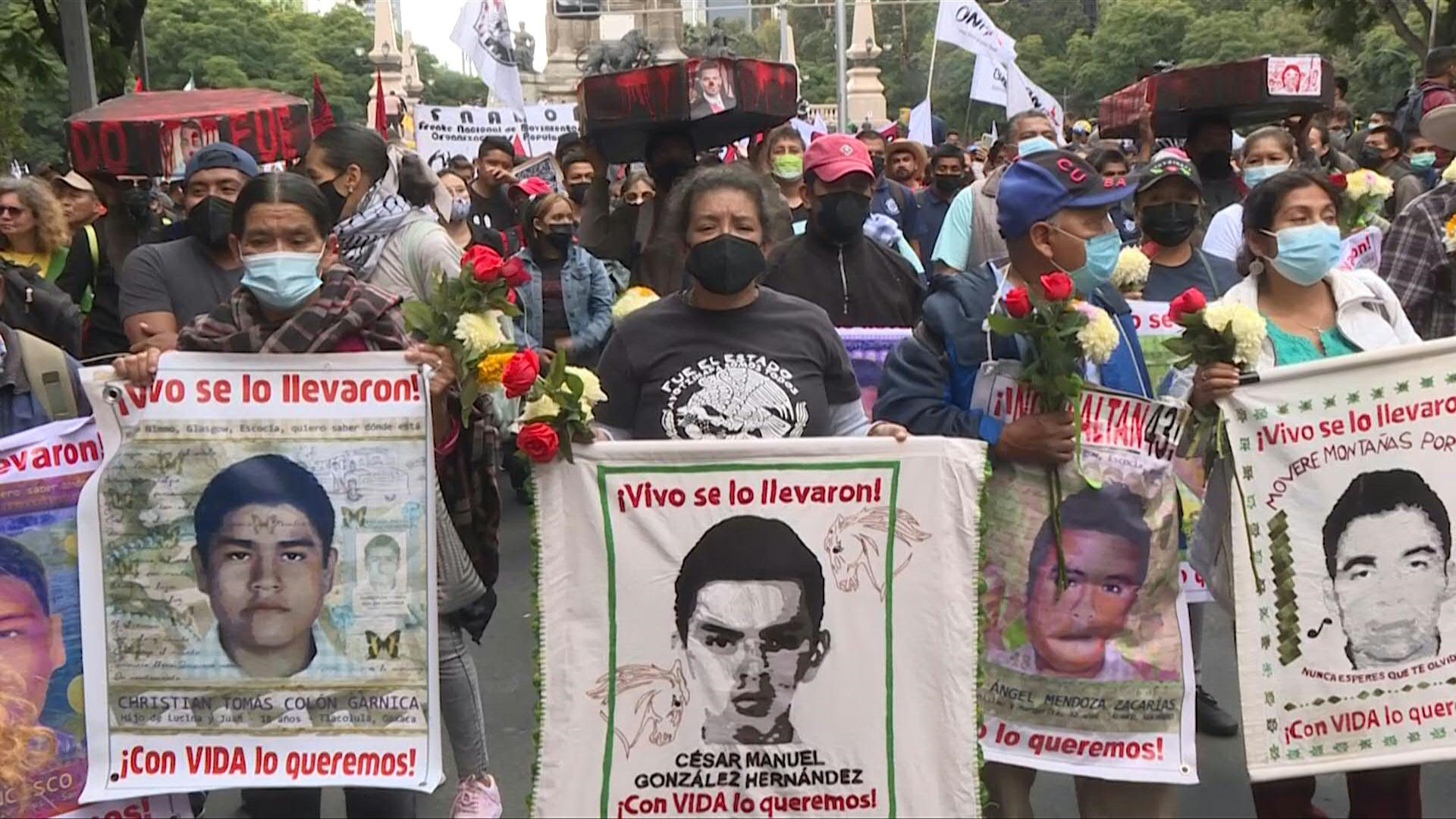 Pese a lo expresado por el subsecretario de Derechos Humanos, Población y Migración de la Secretaría de Gobernación, el presidente López Obrador negó que los avances en el caso sean afectados por las filtraciones. (Foto: AFP/Amaranta Marentes )
