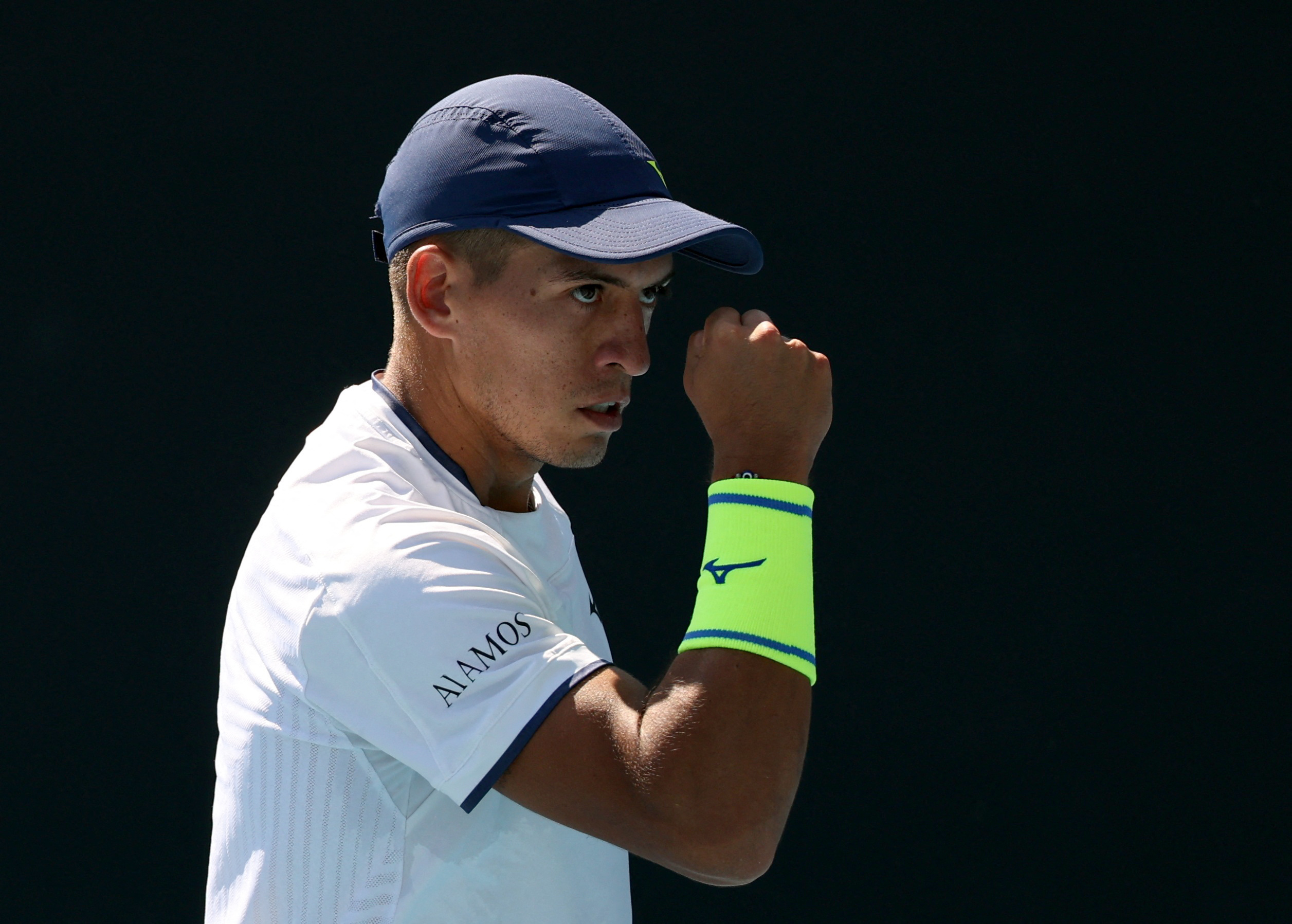 Sebasti&aacute;n B&aacute;ez avanza con autoridad en Indian Wells y ahora enfrentar&aacute; a un ex n&uacute;mero uno del mundo