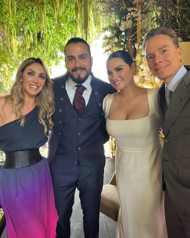 Andrés Tovar y Maite Perroni se casaron en octubre de 2022. 
(Foto: Instagram/@anahi)