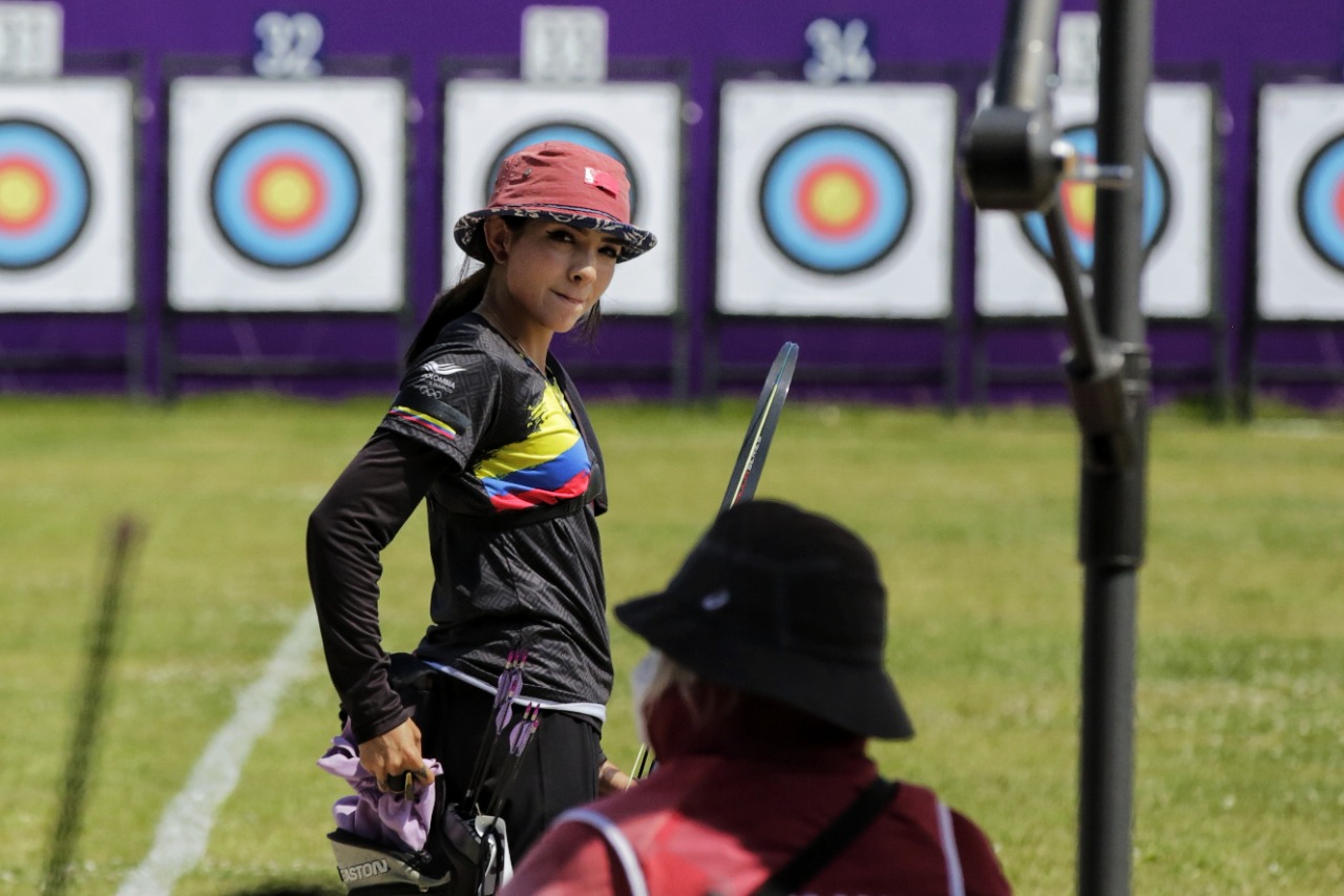 Valentina Acosta Giraldo, representante colombiana en Tokio 2020 para la categoría individual femenina de tiro con arco / (Cortesía: Comité Olímpico Colombiano).