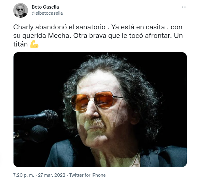 El tweet de Beto Casella informando el alta de Charly García