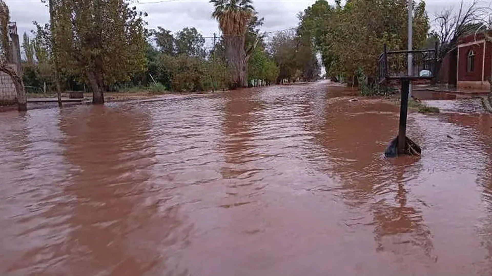 Temporal en Bahía Blanca: una imagen de satélite mostró el antes y después de la inundación