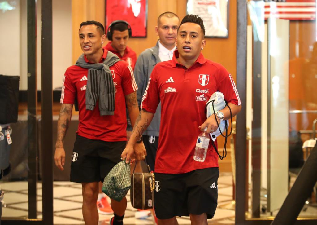 Perú vs Japón: la selección 'blanquirroja' parte al estadio de Suita.