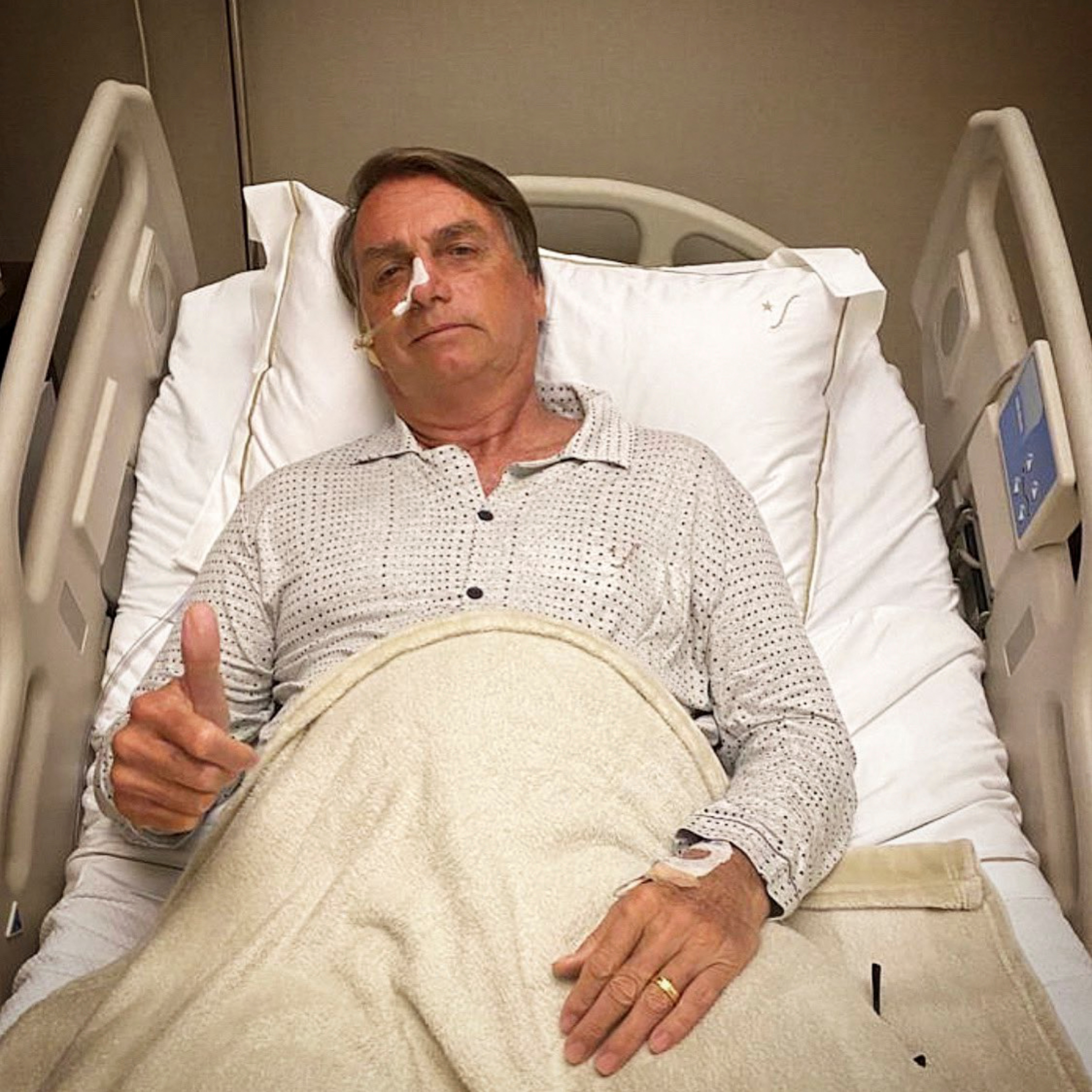 Bolsonaro presenta mejoría clínica tras su hospitalización por una obstrucción intestinal