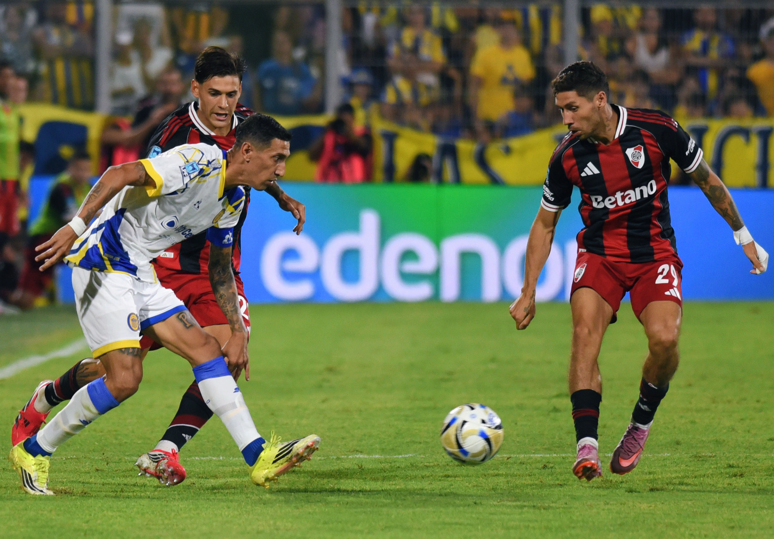 La Liga Profesional confirm&oacute; d&iacute;as y horarios de las semifinales del Torneo Apertura: River Plate recibir&aacute; a Rosario Central el s&aacute;bado