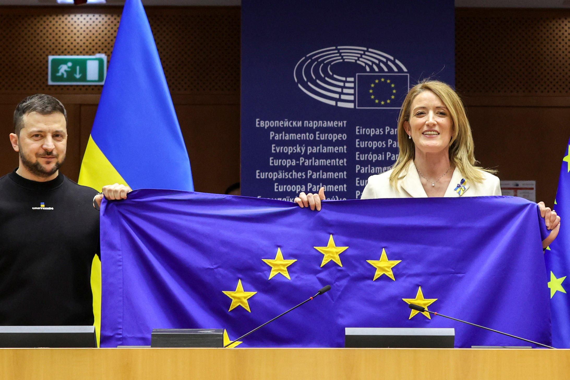 Zelensky junto a la presidenta del Parlamento Europea Roberta Metsola (Alain Rolland/ REUTERS)