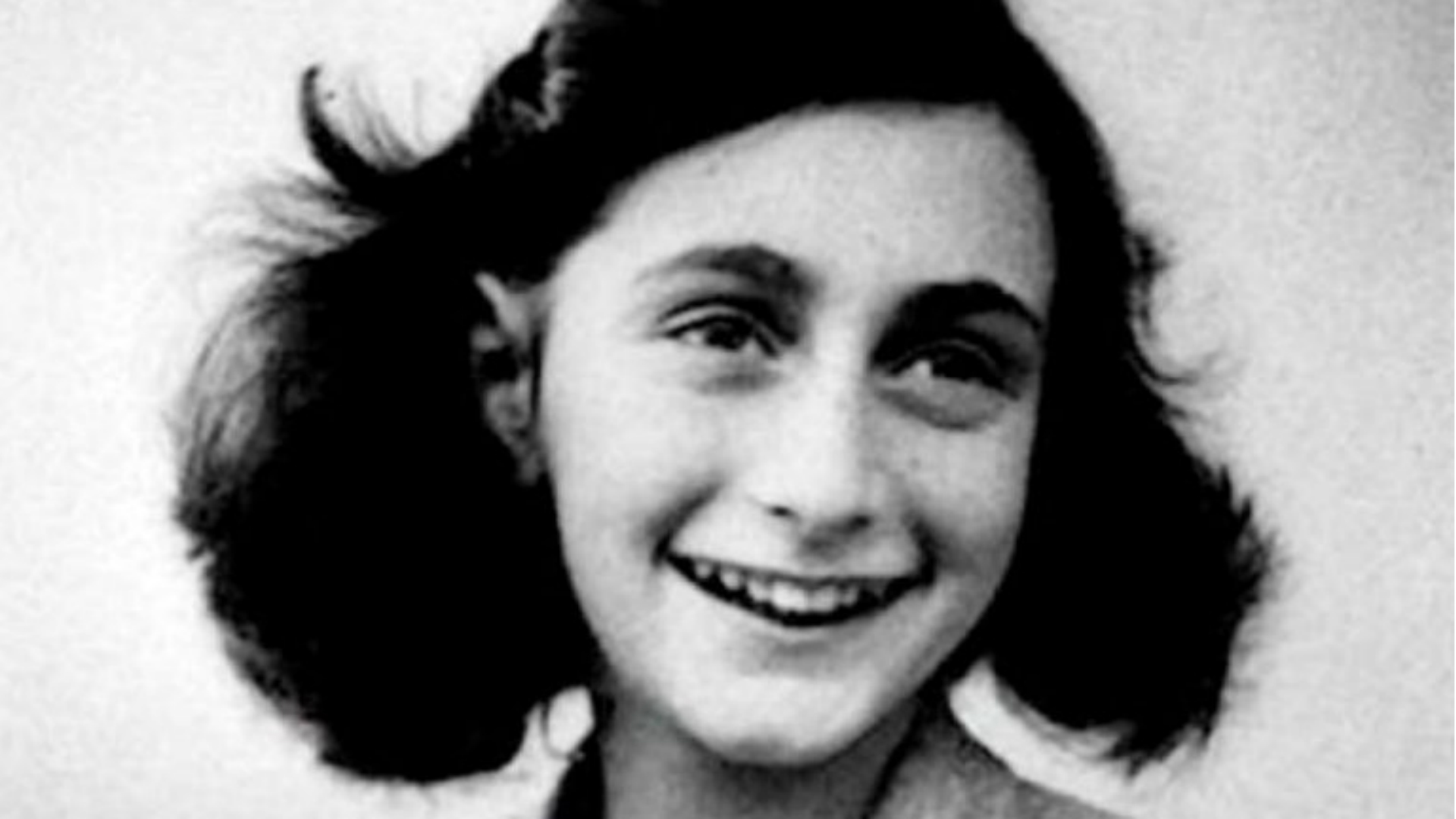 Los sueños de amor y libertad que Ana Frank escribió en su diario y el horror del día en que los nazis hallaron su escondite 