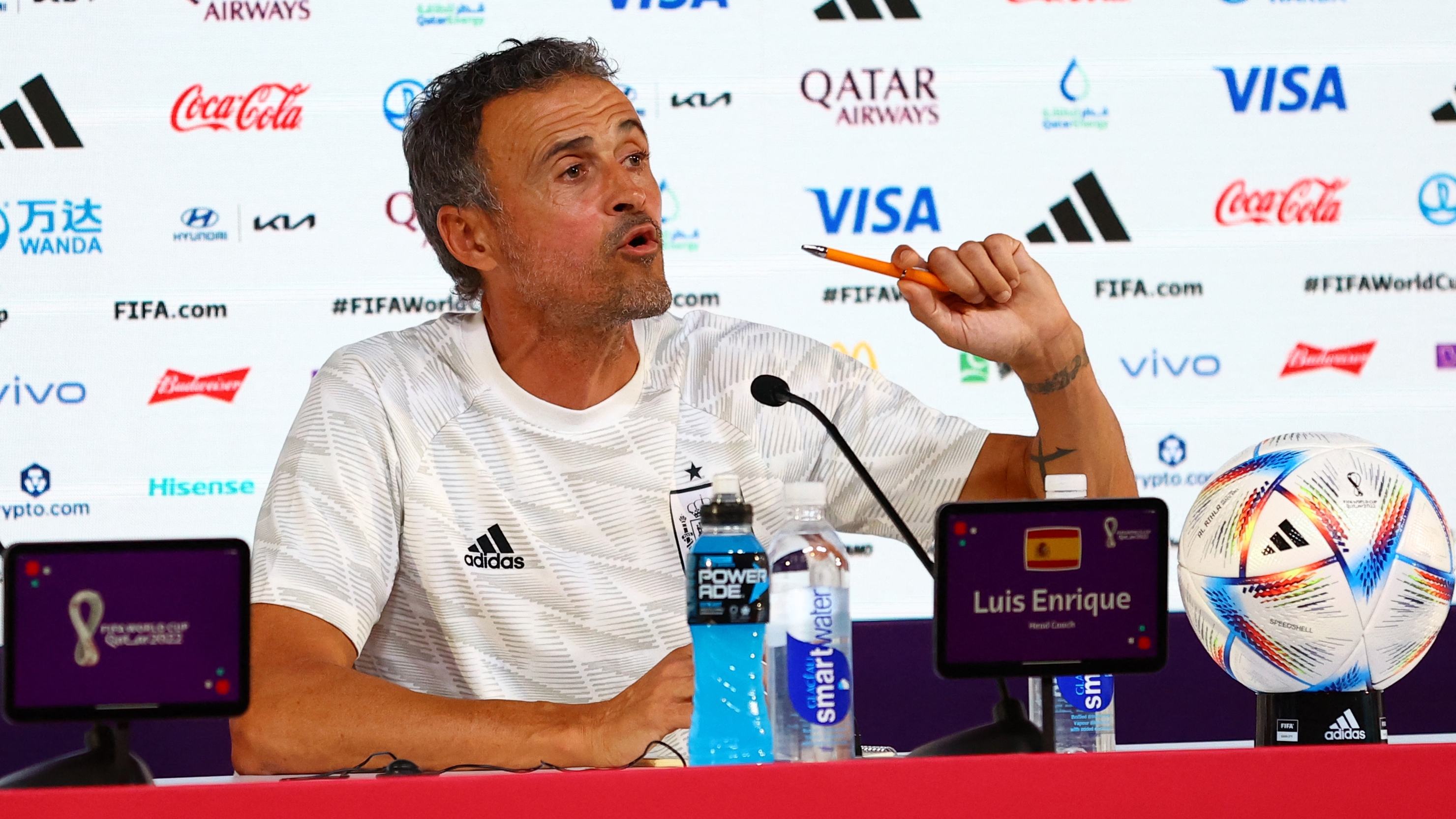 Soccer Football - FIFA World Cup Qatar 2022 - Spain Press Conference - Main Media Center, Doha, Qatar - December 5, 2022 Spain coach Luis Enrique during the press conference REUTERS/Gareth Bumstead