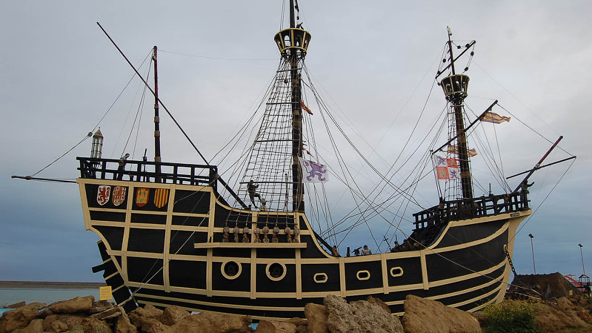 Replica Of Now Victoria, Which Completed A Long Journey Around The World