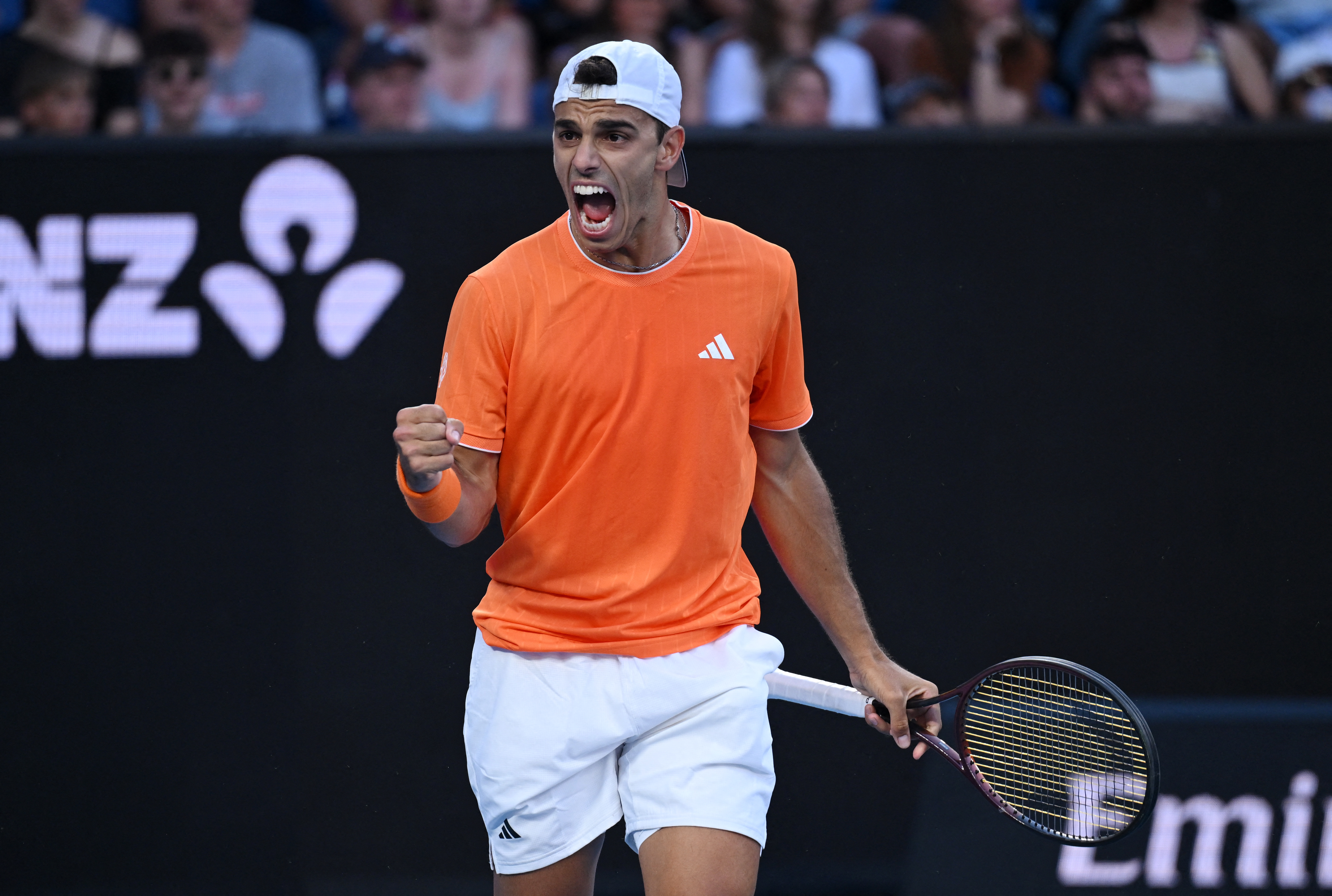 Mercados: suben las acciones y los bonos argentinos en el cierre de una semana positiva