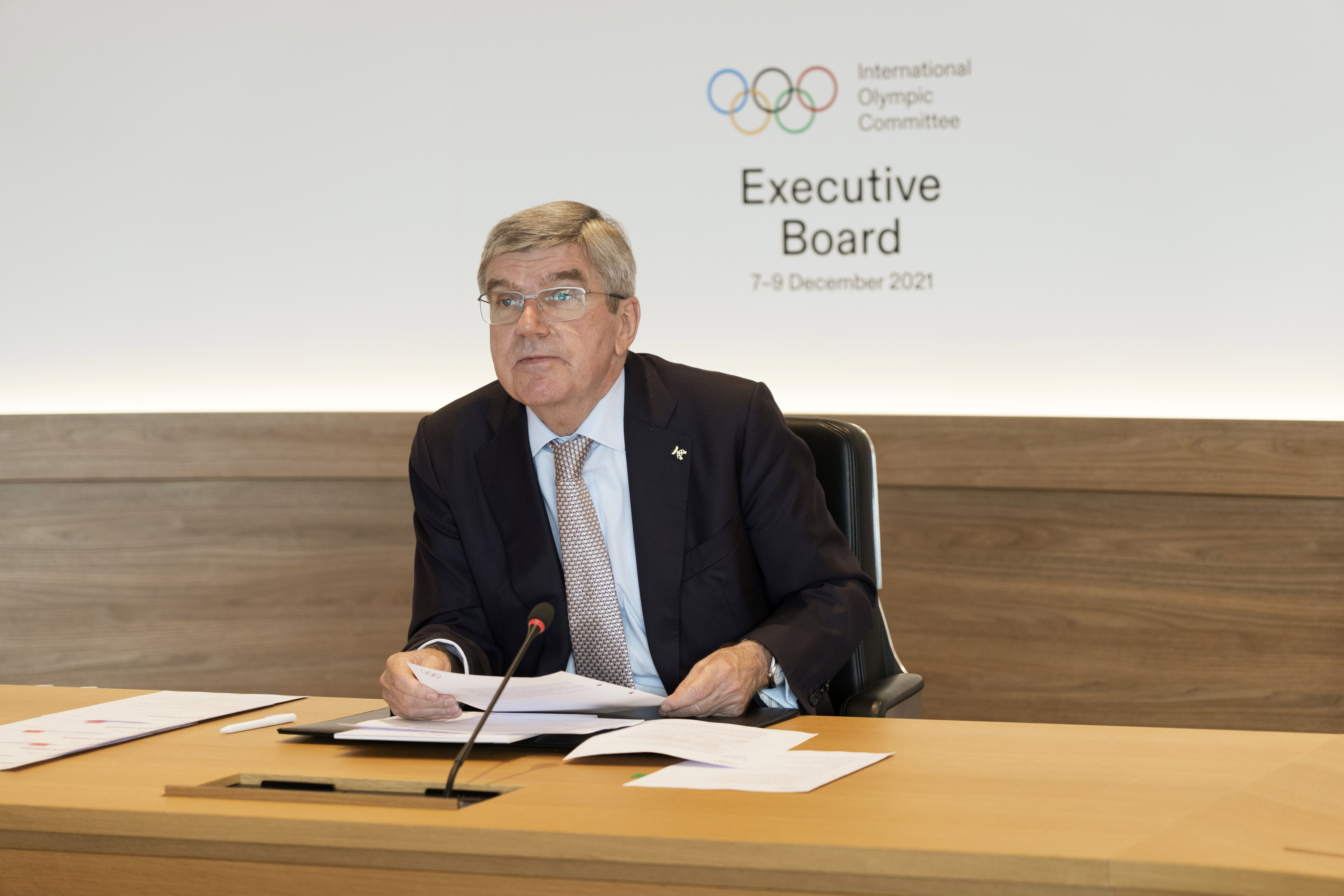 BEHIND THE SCENES: From the Roman Empire to the fake Peng Shuai: in the midst of the storm, Thomas Bach takes the helm of the Olympic ship with force