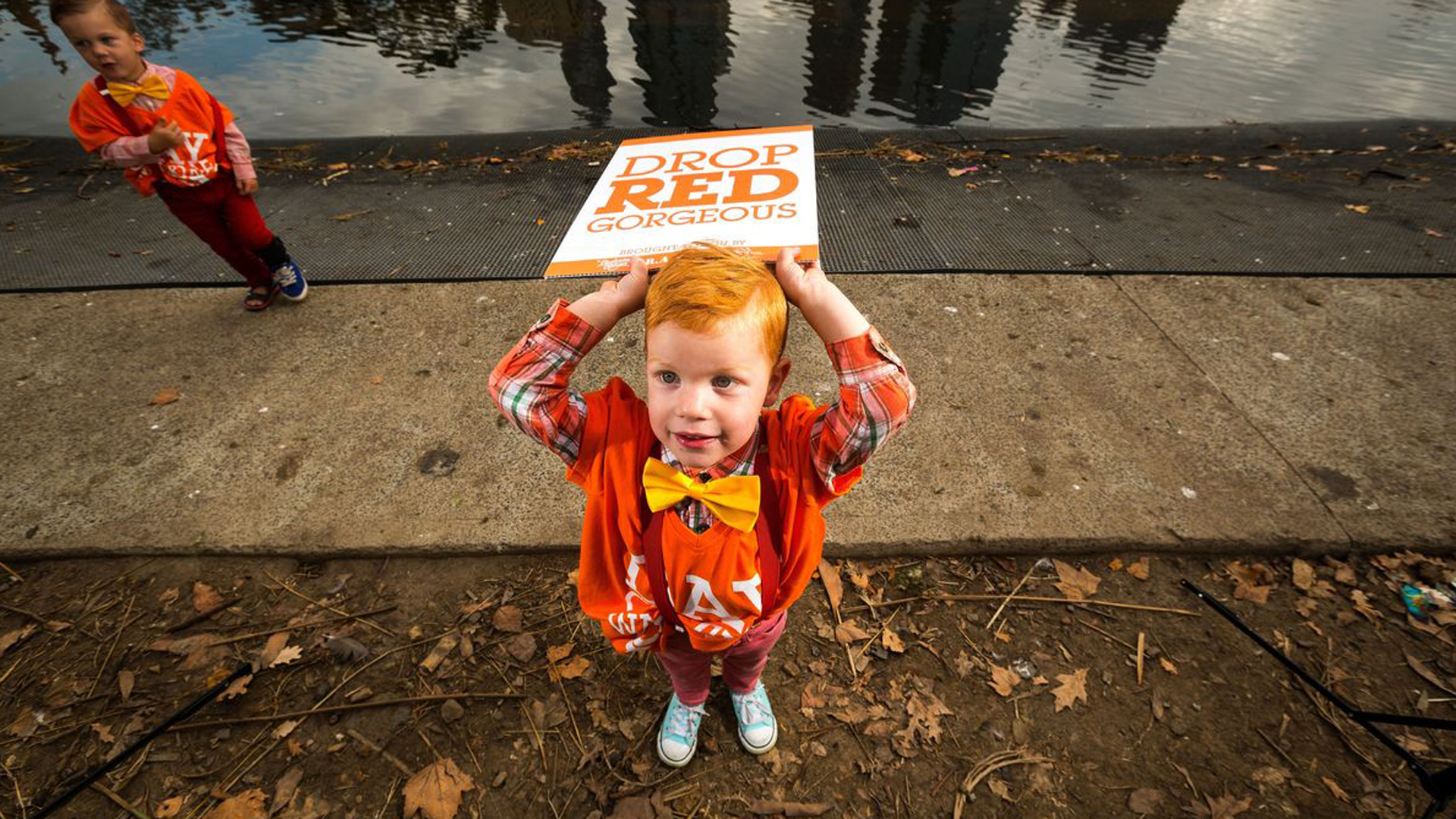 Un niño durante la última reunión en Melbourne, Australia 