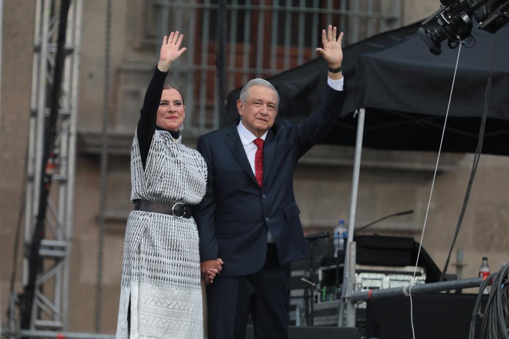 Beatriz Gutiérrez Müller Llega A Los 53 Años Políticos Felicitan A La