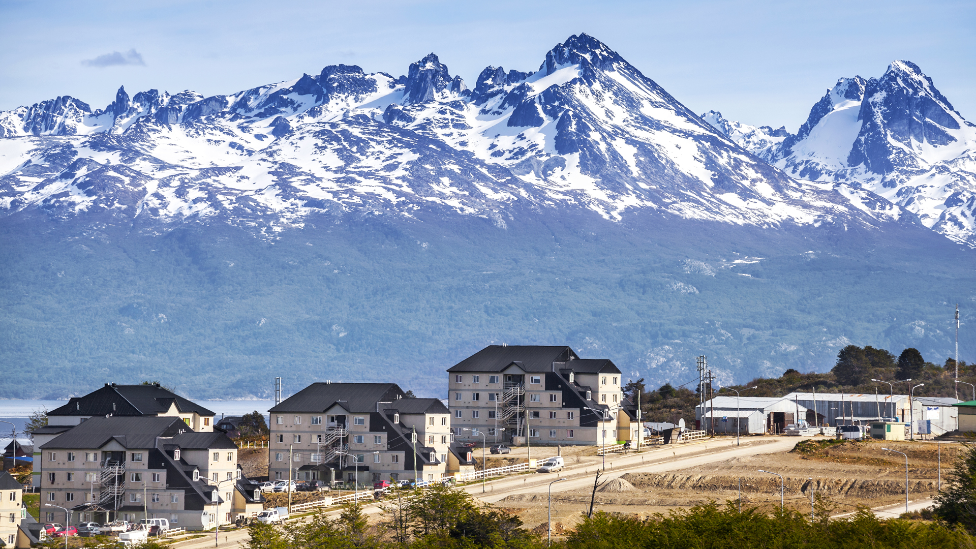 Los hoteles 5 estrellas de Ushuaia tienen un tope de precios de $60.387 pesos. (Shutterstock)