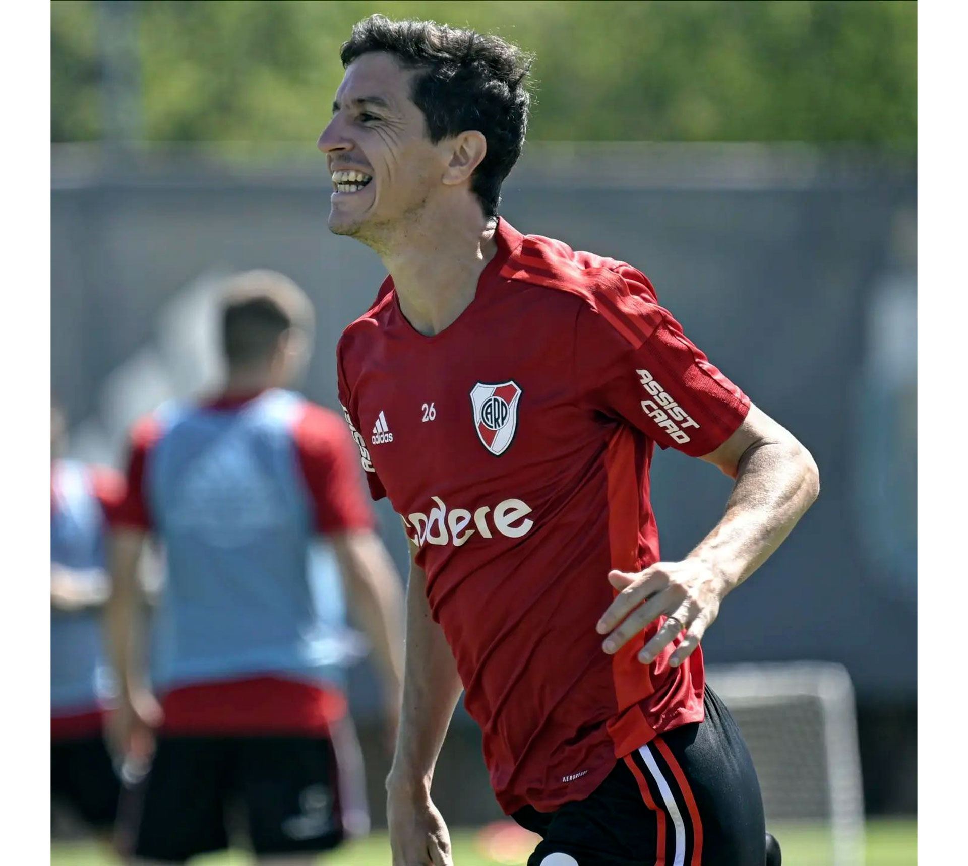 Nacho Fernández regresó a River Plate (@riverplate)