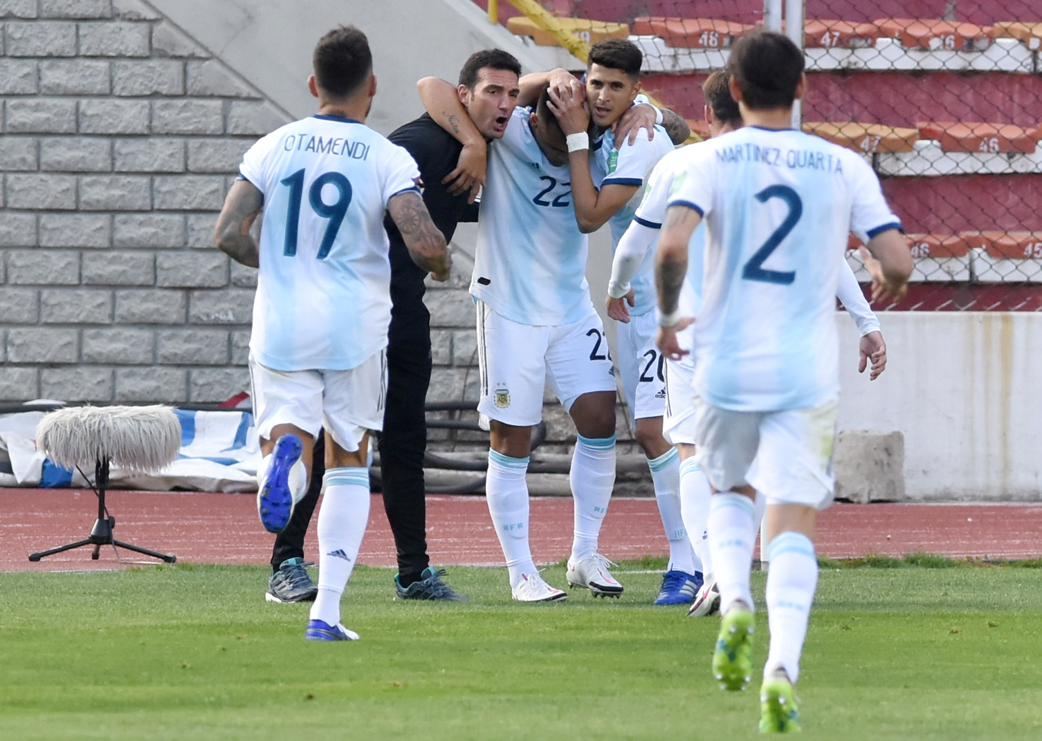 El Toro convirtió su tanto número diez y se alzó como el máximo goleador de la Era Scaloni en 19 presentaciones